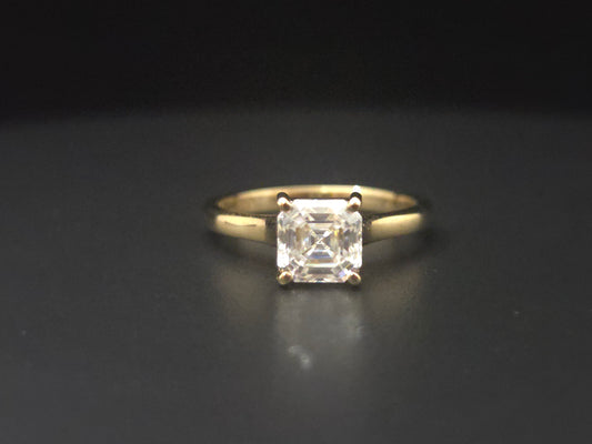 WOMENS ASSCHER CUT RING