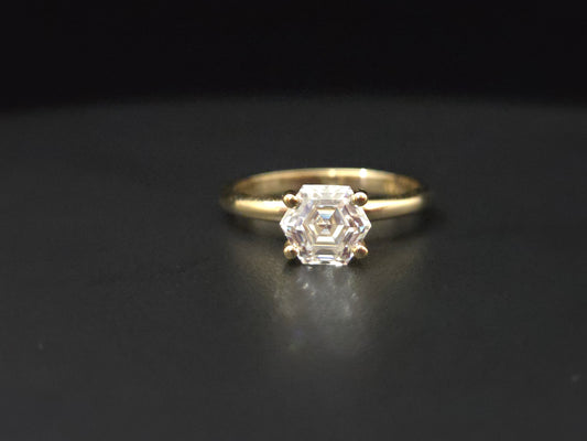 WOMENS HEXAGON RING